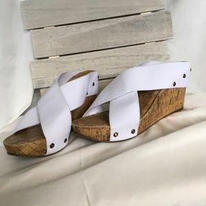 ESPRIT White 4” Wedges